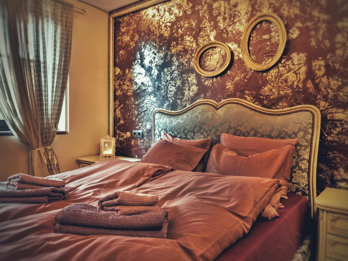 Тhe Bohemian Lodge-Entire House With Sauna Велико-Тирново Екстер'єр фото