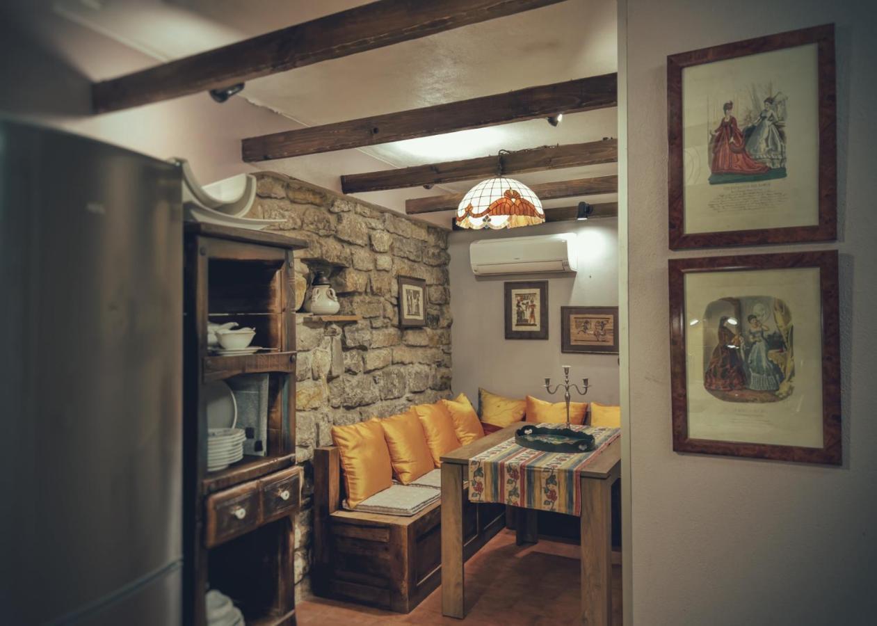 Тhe Bohemian Lodge-Entire House With Sauna Велико-Тирново Екстер'єр фото